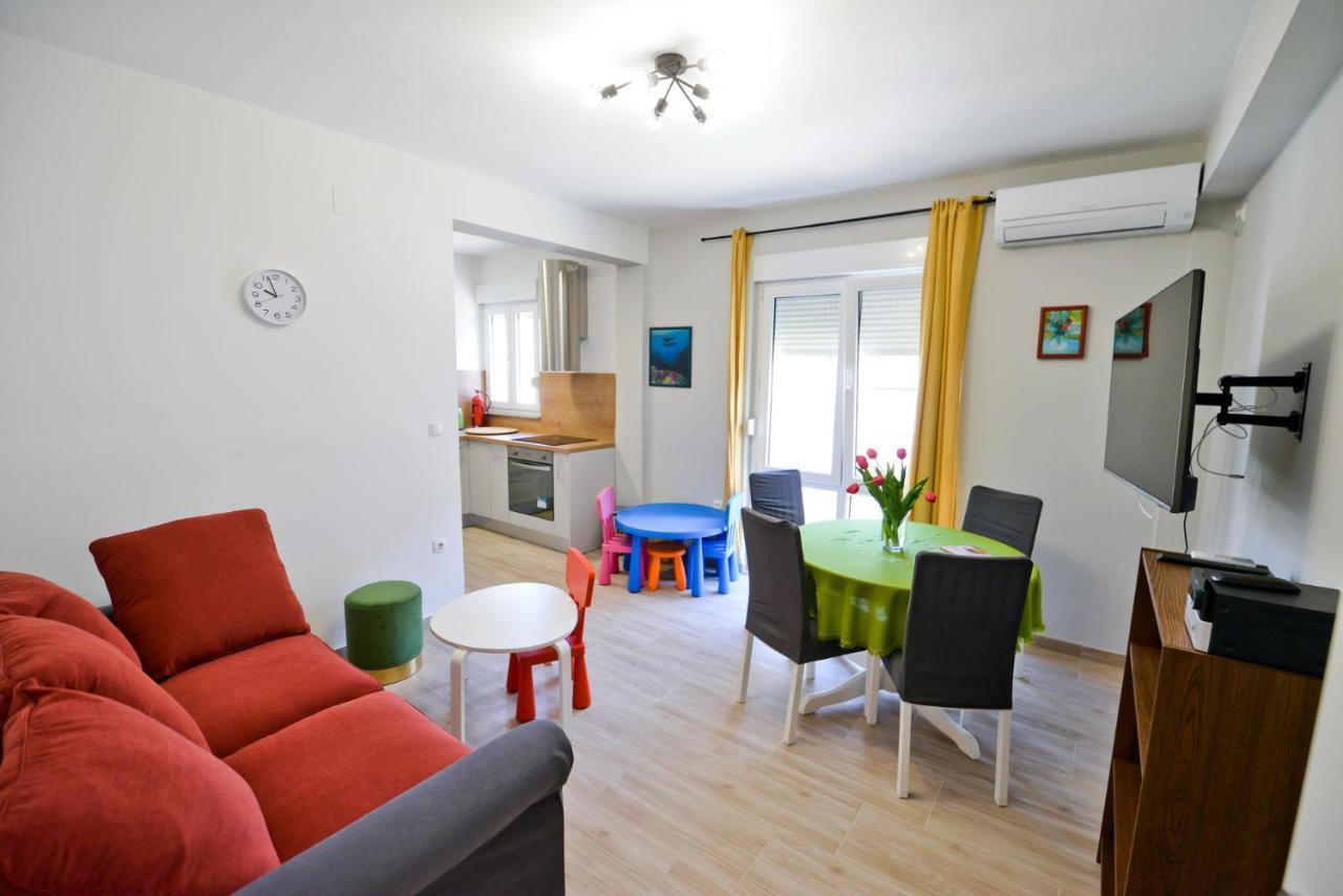 Rocky Ii Apartament