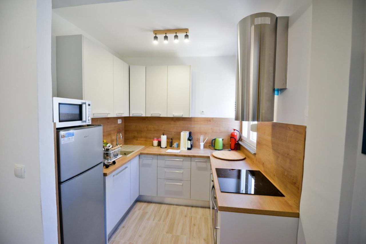 Rocky Ii Apartament *