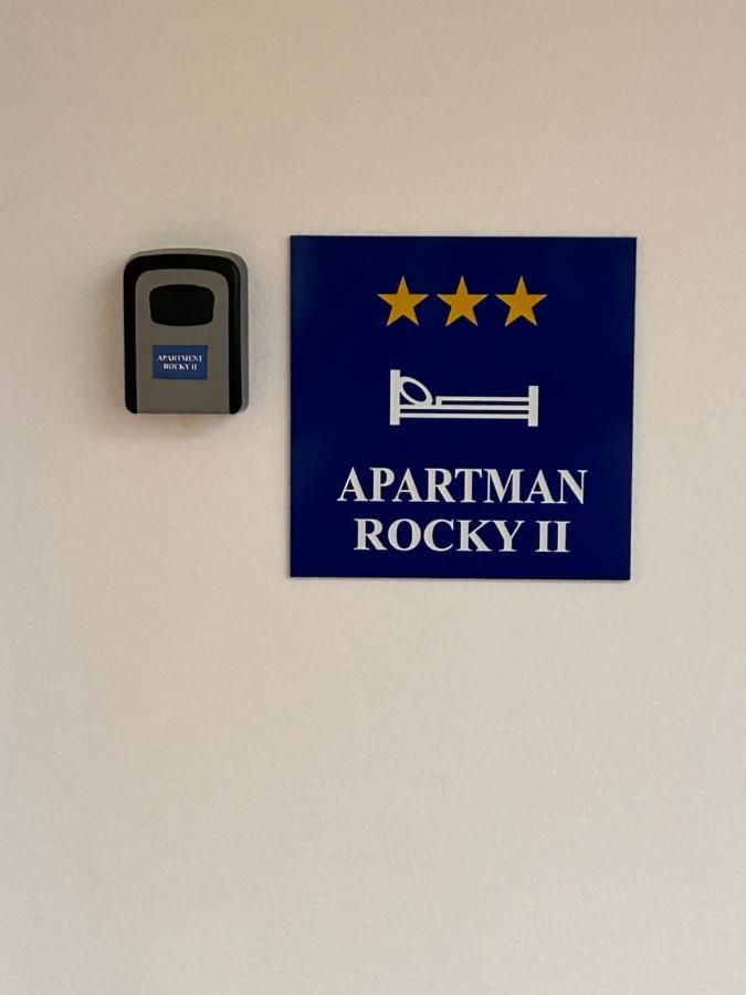 Rocky Ii Apartamento *